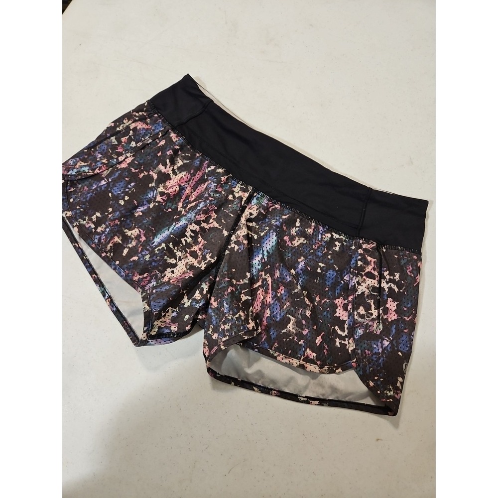 Lululemon‎ Run Times Shorts Colorful Print Women's Size 8 Sports Shorts (L52